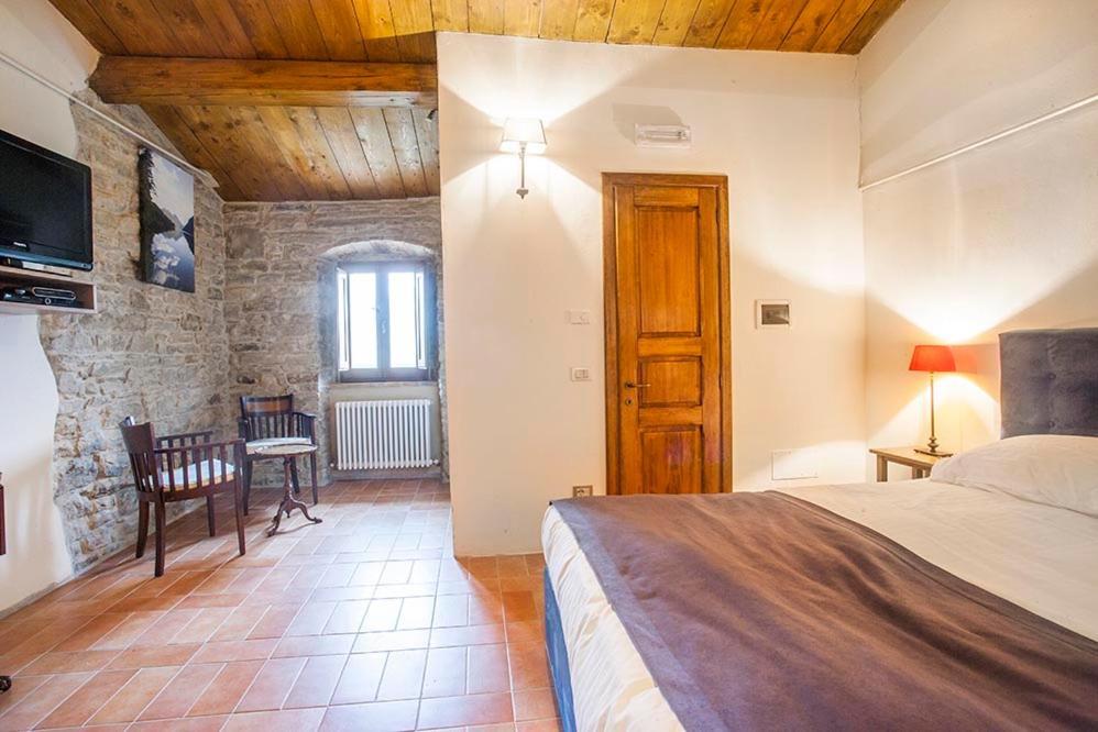 Country House Villa La Farfalla Pietralunga  Exteriér fotografie