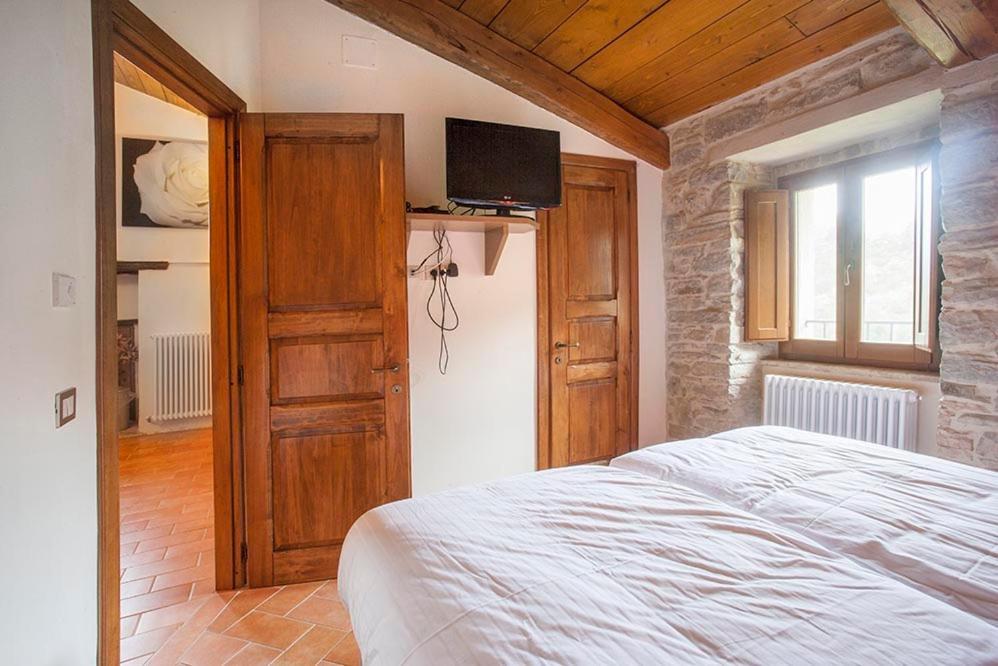 Country House Villa La Farfalla Pietralunga  Exteriér fotografie